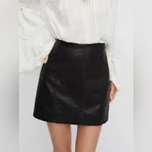 Free People Modern Femme Faux Vegan Leather Mini Skirt Women's Sz 2 Black